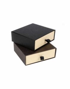 Custom Boutique Boxes