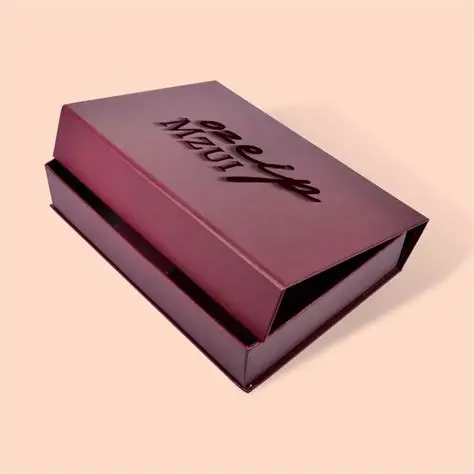 luxury embossed gift boxes